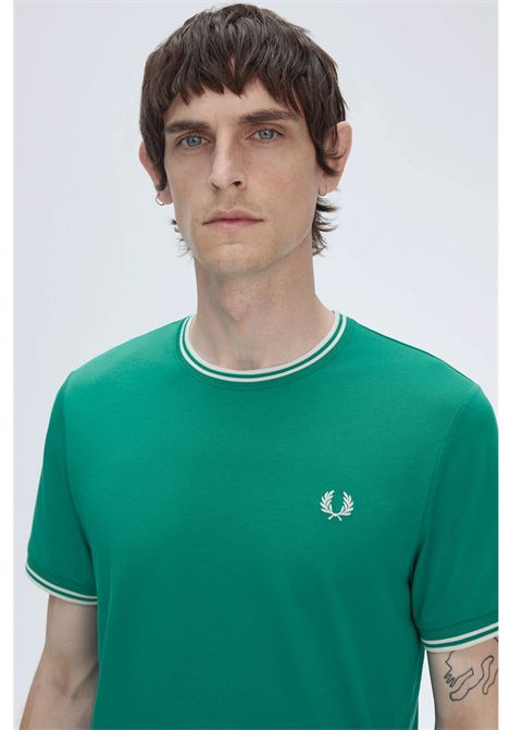 Fred Perry Twin Tipped Tee Label Green Ecru Men FRED PERRY | T-shirt | M1588-Y37